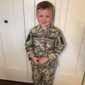 Meet your Posher, Brian